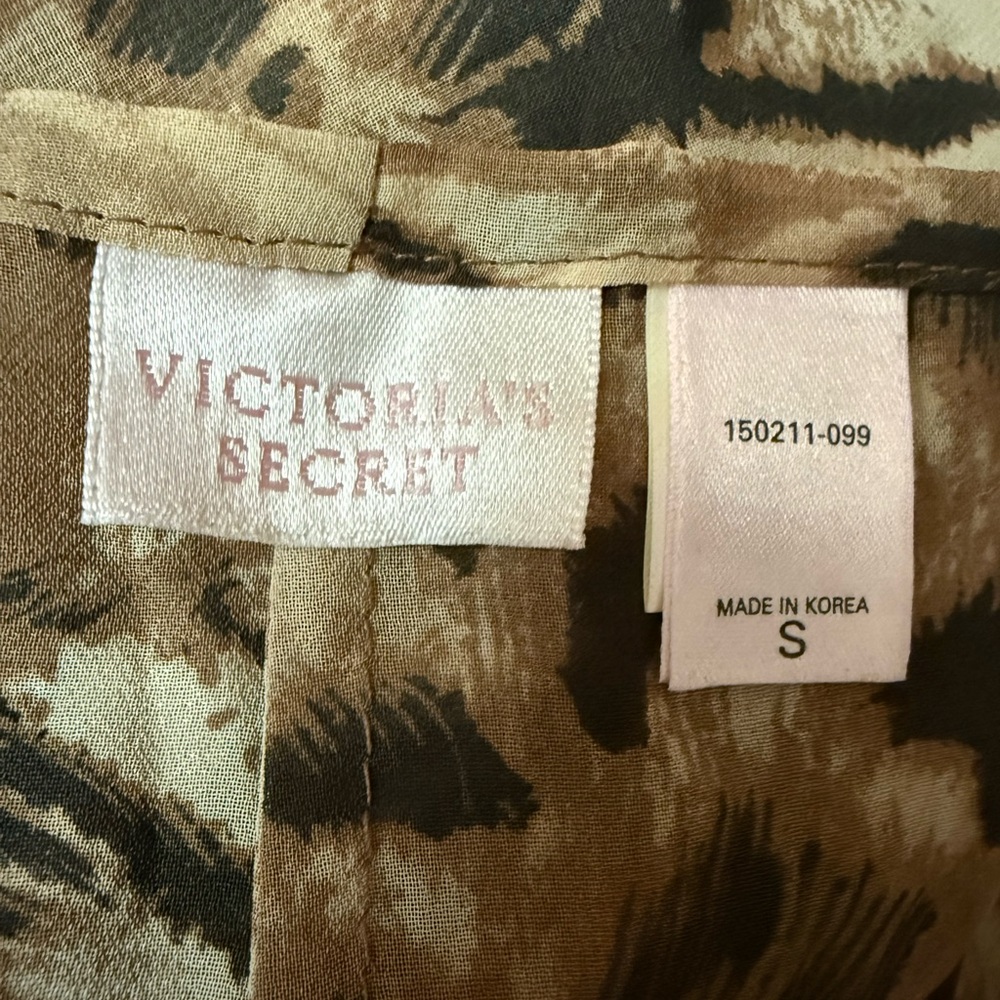 Victoria's Secret Brown and Tan Animal Print Pajama Pants - Picture 2 of 6
